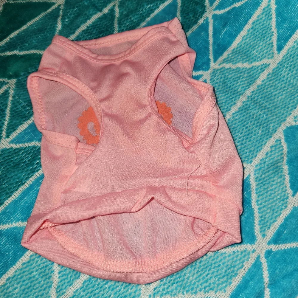 Adorable Princess shirt! SIZE Small - Picture 3 of 5